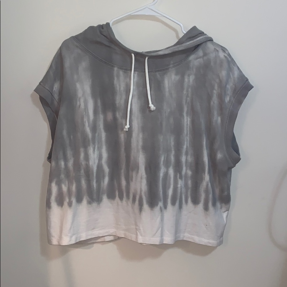 grey hoodie